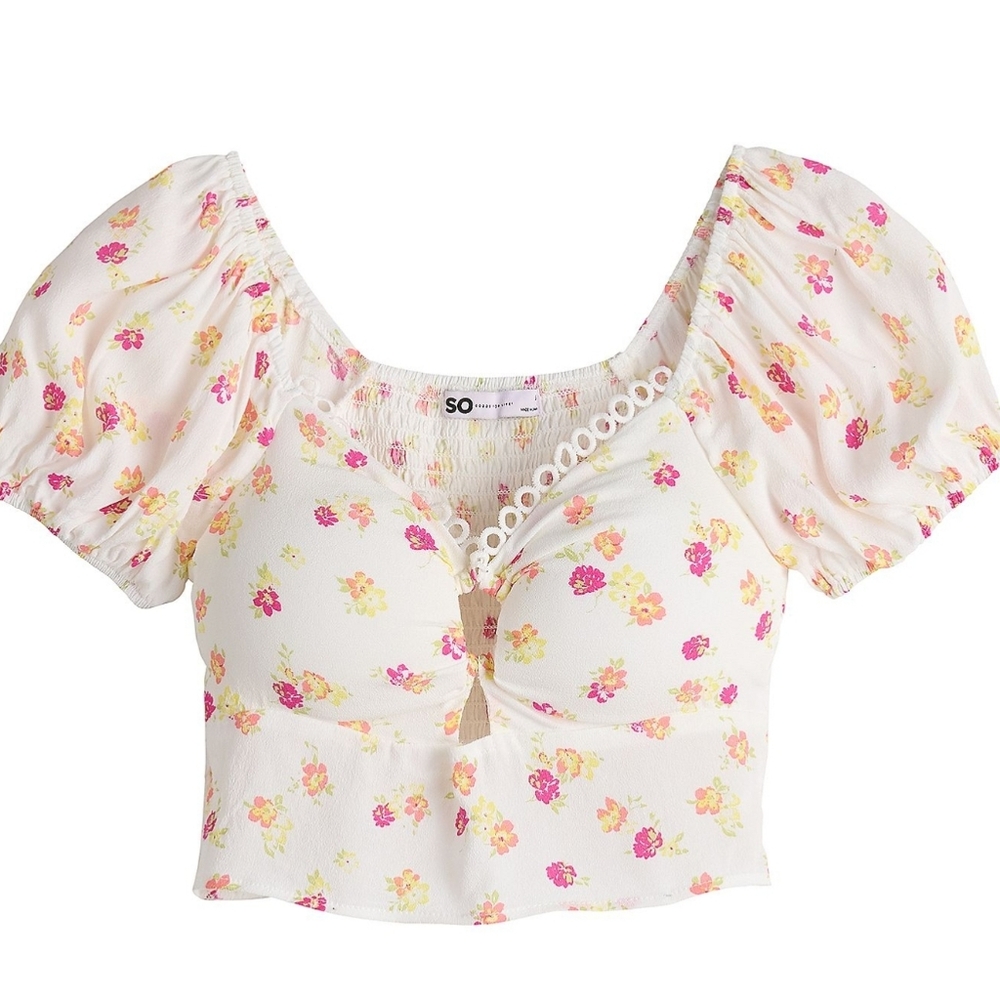 🌺🌼SO Goods For Life: Juniors O-Ring Crop Top🌼🌺